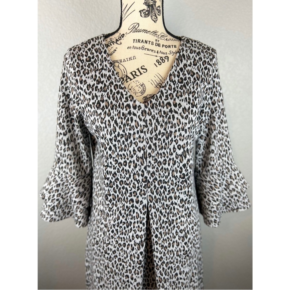 Tyler Boe Heidi Shift Dress with Leipard Print - Picture 7 of 9